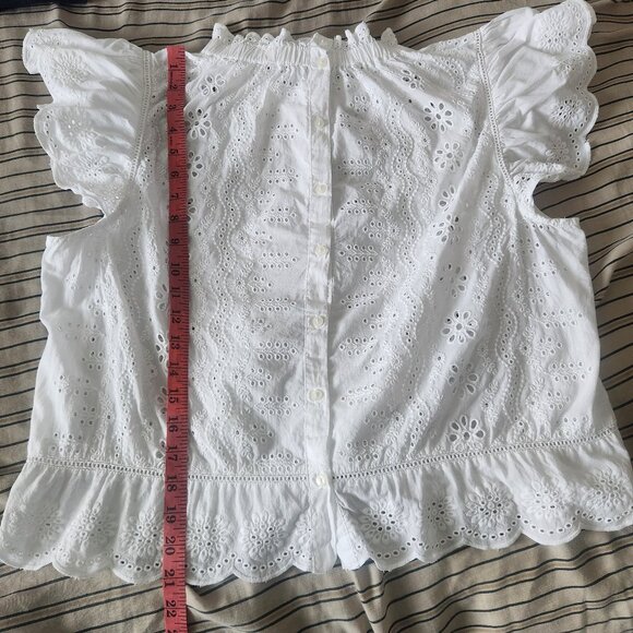 Bailey 44 White Eyelet Crop Top. Size US XL. Excellent preowned condition. - Picture 4 of 8